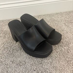 Bershka Black Mules with Cushioned Sole -Size 40 (US 9)